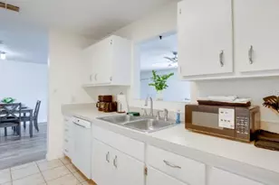 1920 NW 12th Ave, Crystal River, FL 34428 - Photo 8