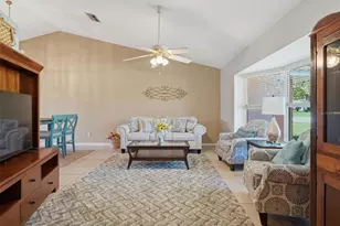11154 Tuscanny Ave, Spring Hill, FL 34608 - Photo 10