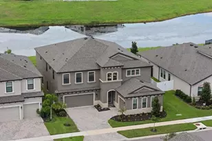 13154 Twin Bridges Dr, Riverview, FL 33579 - Photo 2
