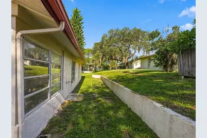 8215 San Felipe Court, Port Richey, FL 34668 - Photo 34
