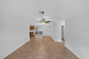 20105 Suncrest Dr, Brooksville, FL 34601 - Photo 8