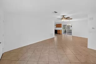 20105 Suncrest Dr, Brooksville, FL 34601 - Photo 4