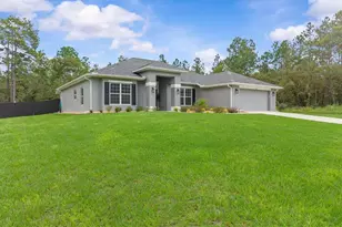 16174 Malden Rd, Weeki Wachee, FL 34614 - Photo 2