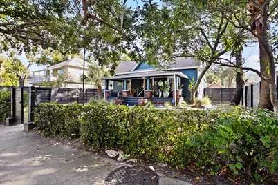 517 8th Street N, Saint Petersburg, FL 33701 - Photo 2
