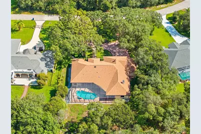 10430 Ramble Ridge Court, Weeki Wachee, FL 34613 - Photo 2