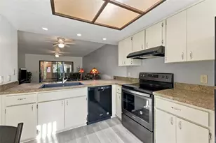 2058 Woodcutter Ct, Spring Hill, FL 34606 - Photo 8