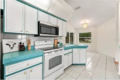 2442 Running Oak Court, Spring Hill, FL 34608 - Photo 20