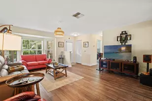 2632 Royal Ridge Dr, Spring Hill, FL 34606 - Photo 10