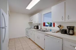 1920 NW 12th Ave, Crystal River, FL 34428 - Photo 8