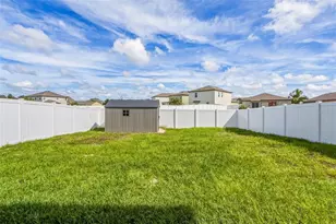 13659 Newbridge St, Spring Hill, FL 34609 - Photo 22