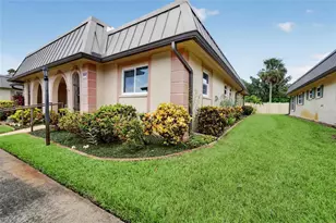 4217 Stratford Dr, New Port Richey, FL 34652 - Photo 1