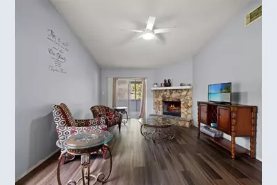 8937 Valencia Gardens Drive, Orlando, FL 32825 - Photo 10