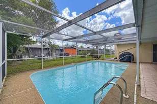 9916 Lake Chrise Ln, Port Richey, FL 34668 - Photo 20