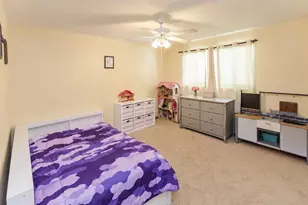 2066 Gold Rd, Spring Hill, FL 34609 - Photo 18