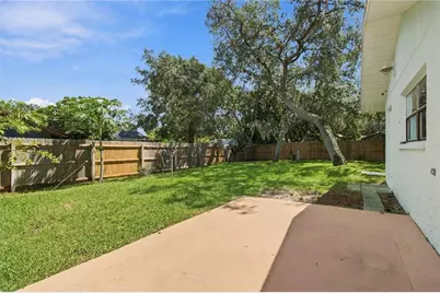 1507 Poinsettia Avenue, Tarpon Springs, FL 34689 - Photo 32