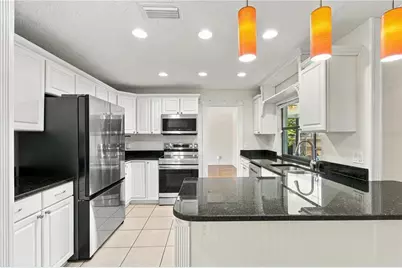 1507 Poinsettia Avenue, Tarpon Springs, FL 34689 - Photo 10