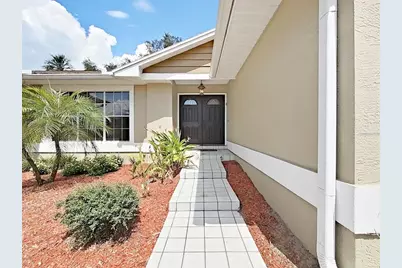 611 Tomoka Drive, Palm Harbor, FL 34683 - Photo 4
