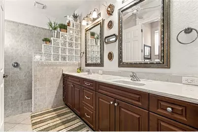 10143 Duffy Circle, Weeki Wachee, FL 34613 - Photo 6