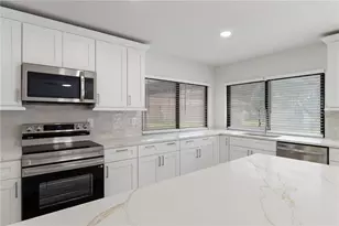 10380 Lafoy Rd, Spring Hill, FL 34608 - Photo 28