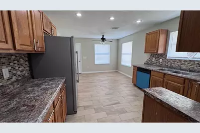 16165 Redington Street, Brooksville, FL 34604 - Photo 6