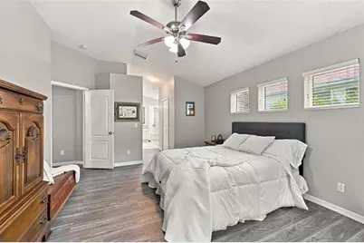19401 Melody Fair Place, Lutz, FL 33558 - Photo 22