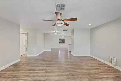 4502 Bayridge Court, Spring Hill, FL 34606 - Photo 10