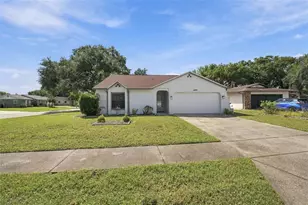 4240 Cotton Tail Dr, New Port Richey, FL 34653 - Photo 2
