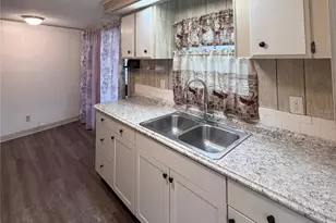 15407 Brookridge Blvd, Brooksville, FL 34613 - Photo 8