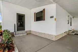 35106 McCulloughs Leap, Zephyrhills, FL 33541 - Photo 6