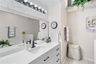 7815 Geneva Ln, Sarasota, FL 34243 - Photo 44