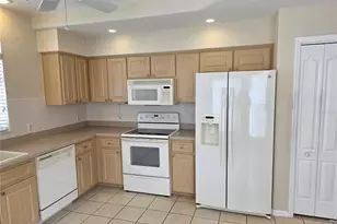 384 Royal Palm Way, Spring Hill, FL 34608 - Photo 6