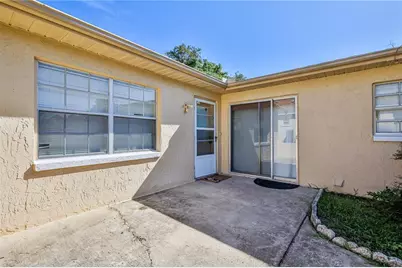 7487 Canterbury Street, Spring Hill, FL 34606 - Photo 8