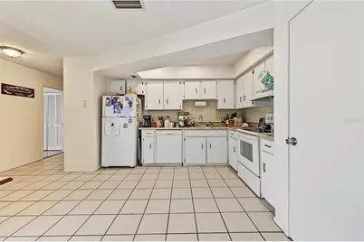 7487 Canterbury Street, Spring Hill, FL 34606 - Photo 10