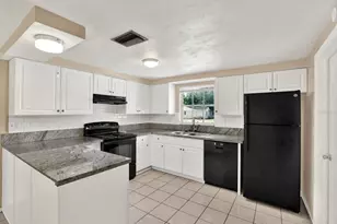10914 Rexdale Ave, Port Richey, FL 34668 - Photo 4