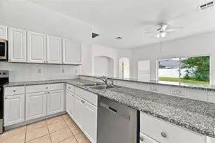 5701 Brackenwood Dr, Spring Hill, FL 34609 - Photo 20