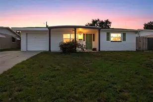 1031 Classic Dr, Holiday, FL 34691 - Photo 2