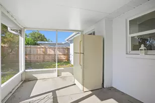 1031 Classic Dr, Holiday, FL 34691 - Photo 32