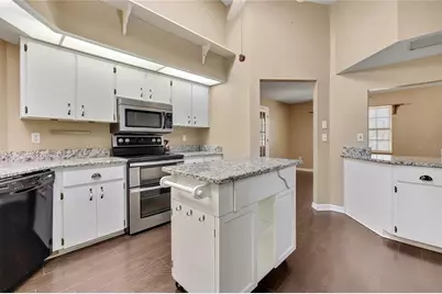 1097 Florian Way, Spring Hill, FL 34609 - Photo 10