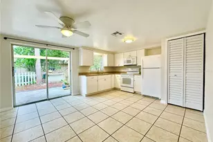 5815 Dailey Ln, New Port Richey, FL 34653 - Photo 8
