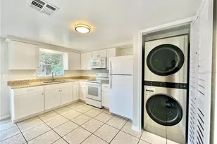 5815 Dailey Ln, New Port Richey, FL 34653 - Photo 10