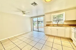 5815 Dailey Ln, New Port Richey, FL 34653 - Photo 12