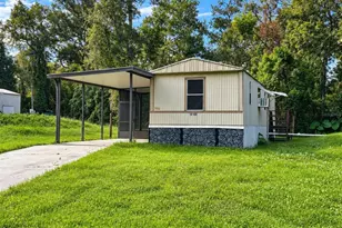 18100 Spangler Ave, Brooksville, FL 34604 - Photo 2