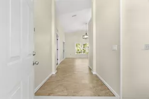 9339 Calle Alta, New Port Richey, FL 34655 - Photo 4