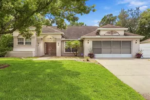 8088 Spanish Oak Dr, Spring Hill, FL 34606 - Photo 1