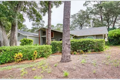 2143 Salisbury Court, Palm Harbor, FL 34683 - Photo 2