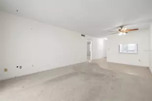 400 Glennes Ln, Dunedin, FL 34698 - Photo 6
