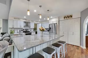 8098 Shorecrest Ct, Spring Hill, FL 34606 - Photo 12