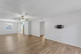 8330 High Point Cir, Port Richey, FL 34668 - Photo 44
