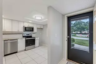8330 High Point Cir, Port Richey, FL 34668 - Photo 12