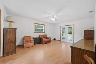 880 Emerson Rd, Brooksville, FL 34601 - Photo 32